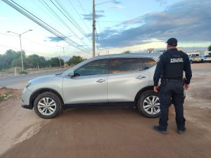 Policía de Colón Recupera Camioneta X-Trail con Reporte de Robo Vigente